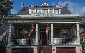 Elysian Fields Inn New Orleans 3*